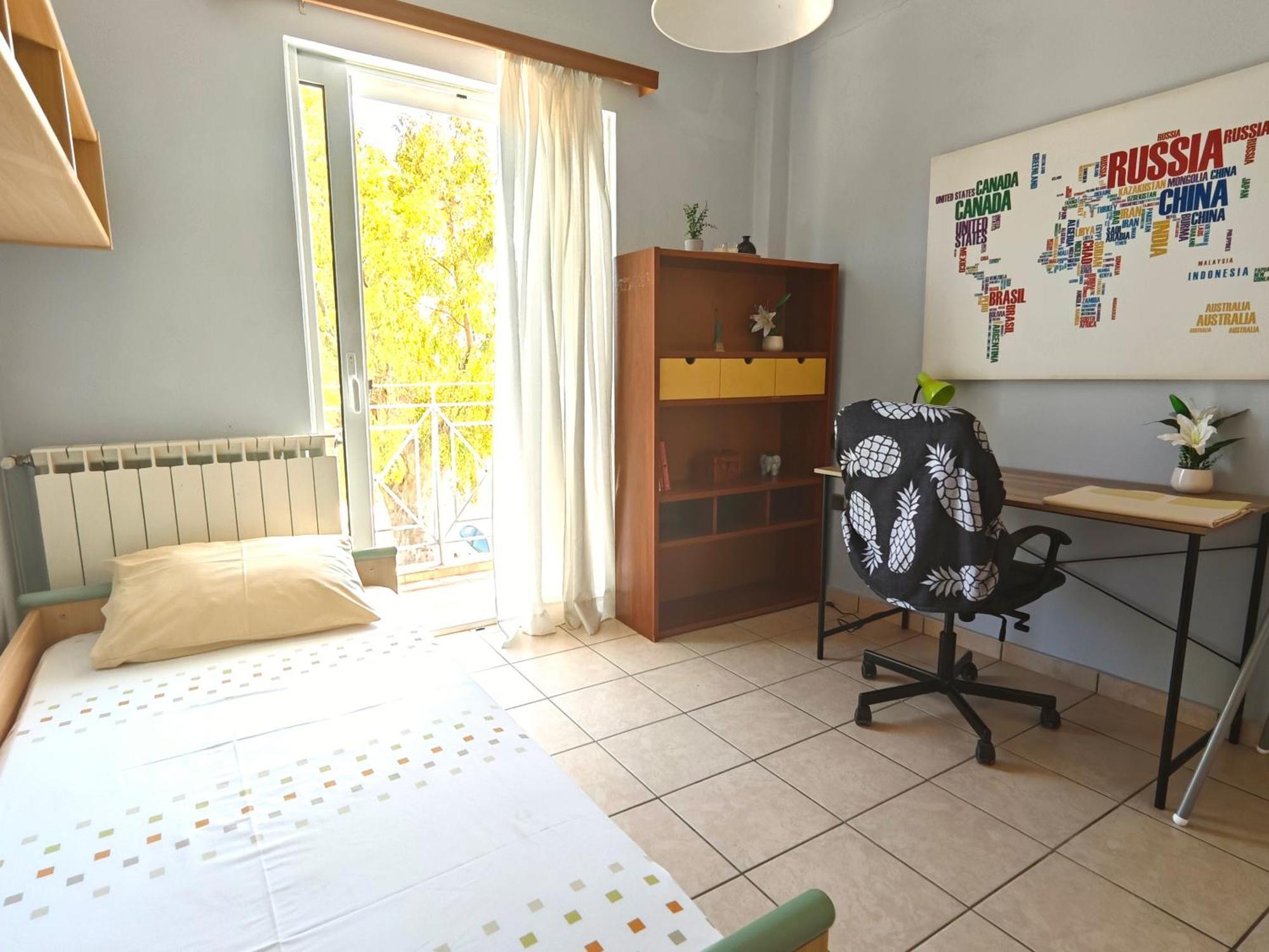 Spacious & Bright Flat With Balcony Lávrion Extérieur photo